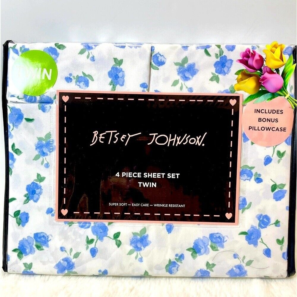 BETSEY JOHNSON ROSEBUD Microfiber White Blue TWIN Sheet Set NWT